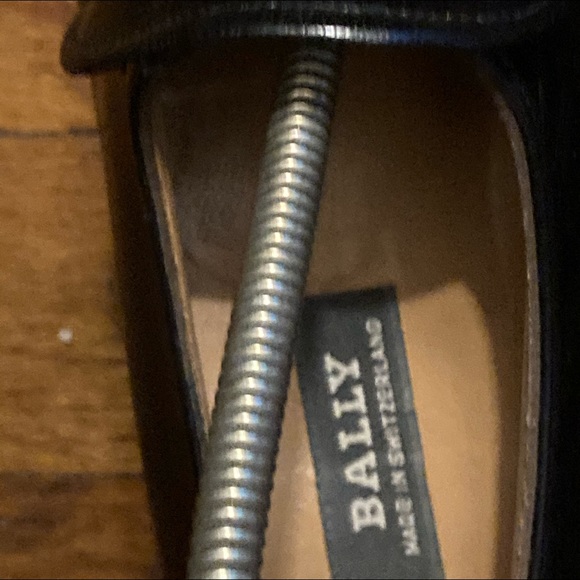 Bally of Switzerland Dress Leather - Picture 2 of 9